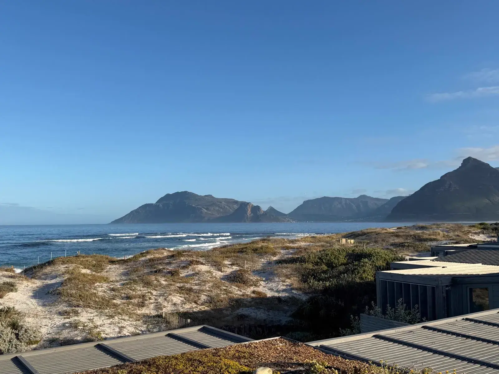 Vue sur les montagnes de Kommetjie sur la péninsule du Cap